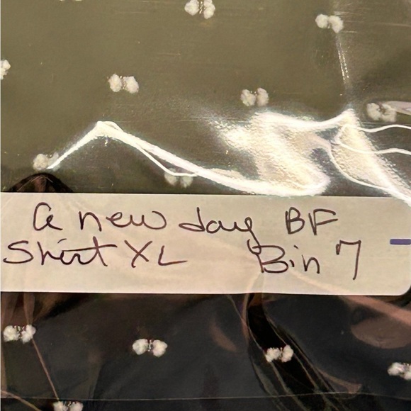 A New Day Women’s XL Button Shirt Textured Dots Cotton Long Sleeve Artsy - Picture 10 of 10